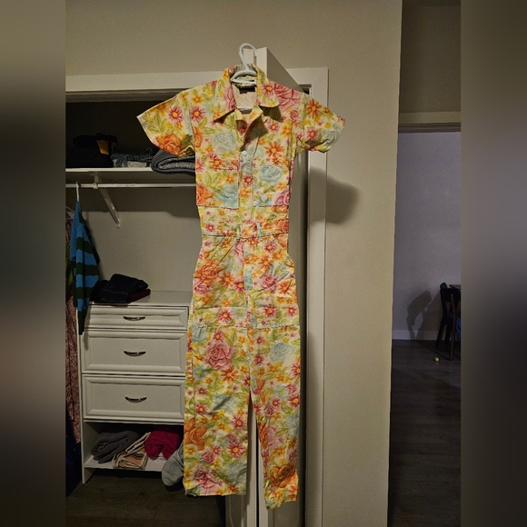 Big Bud Press Vintage Floral Wallpaper Boiler Suit - Picture 2 of 4